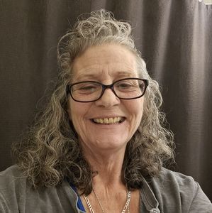 Meet your Posher, Beth